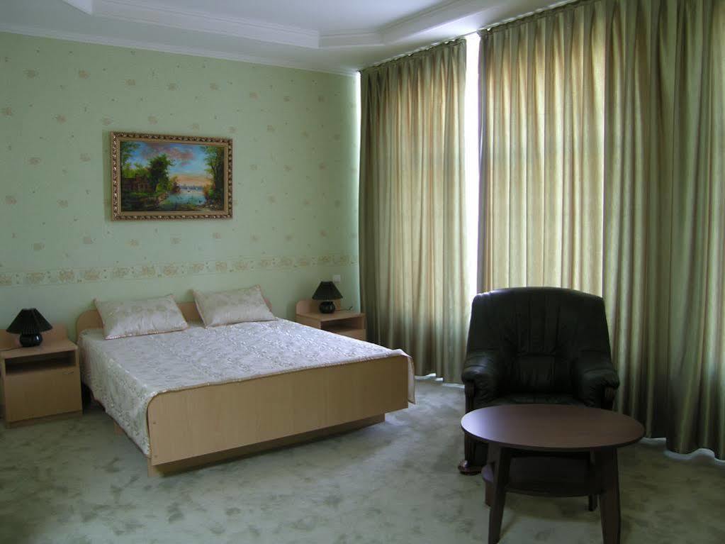 Lidolux Bed and Breakfast Balti Rum bild